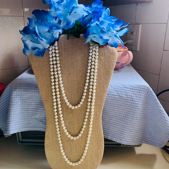 Stunning 72" Flapper - 6' Lustrous White Knotted Glass Pearls Necklace - Bridal - Picture 5 of 7